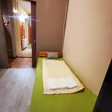 Dob In The Party District Apartment Budapest